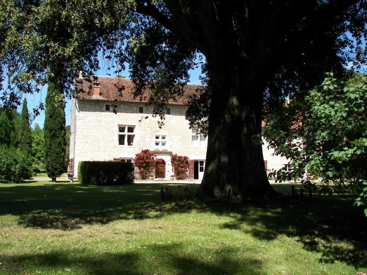 Saint-Jean-de-ThuracDomaine Du Noble住宿加早餐旅馆 外观 照片