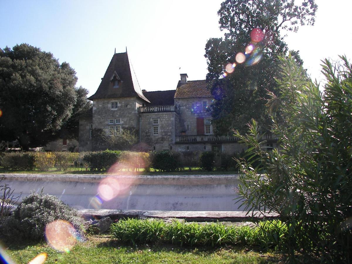 Saint-Jean-de-ThuracDomaine Du Noble住宿加早餐旅馆 外观 照片