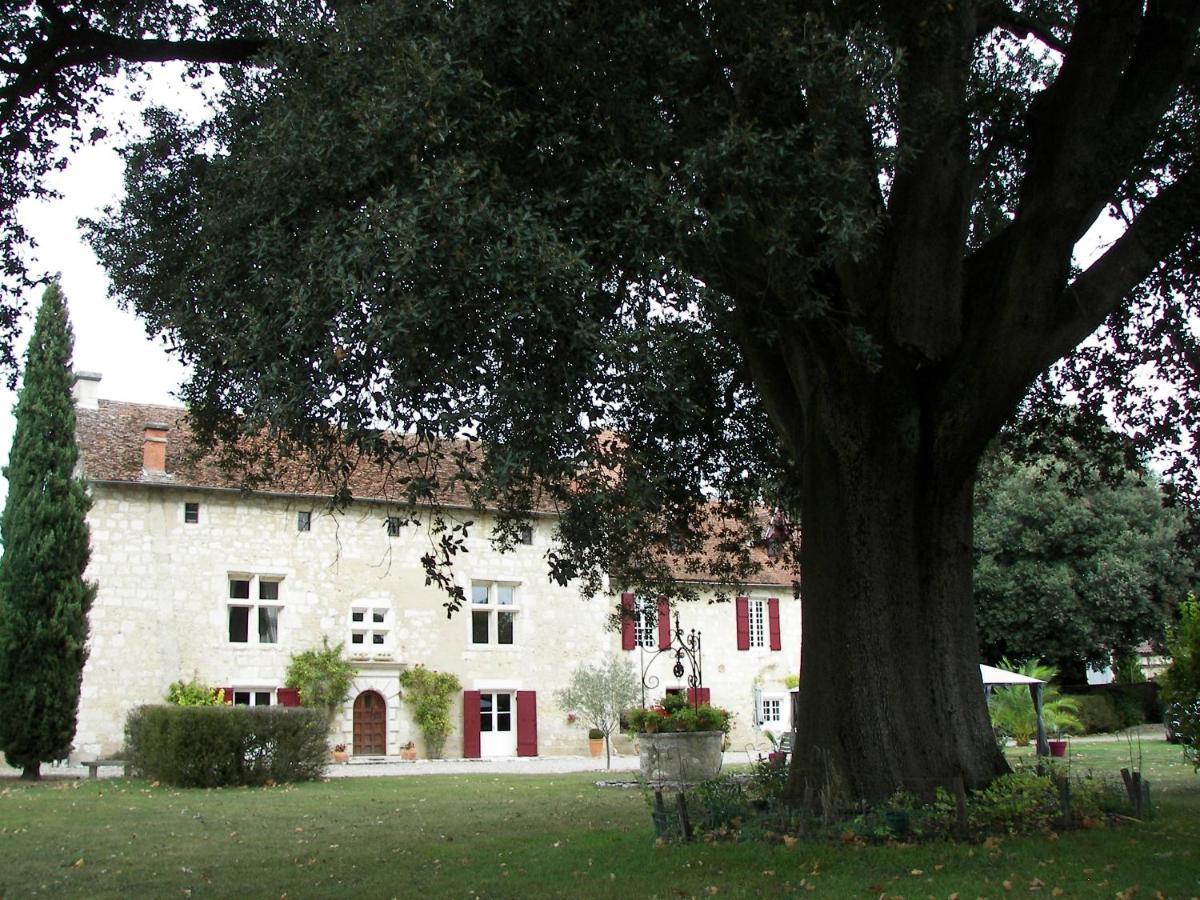 Saint-Jean-de-ThuracDomaine Du Noble住宿加早餐旅馆 外观 照片